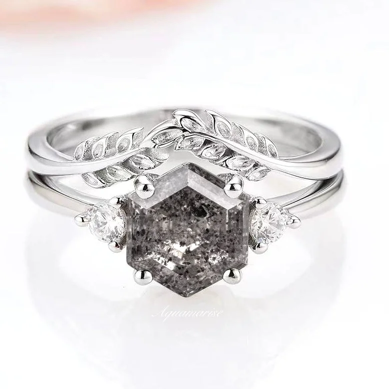 Women’s minimalist engagement rings-Galaxy Raw Salt & Pepper Diamond (Herkimer Diamond) Ring Set- 925 Sterling Silver