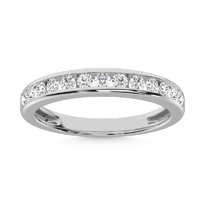 Women’s princess-cut diamond engagement rings-14K White Gold Lab Grown Diamond 1/4 Ct.Tw. Channel Band