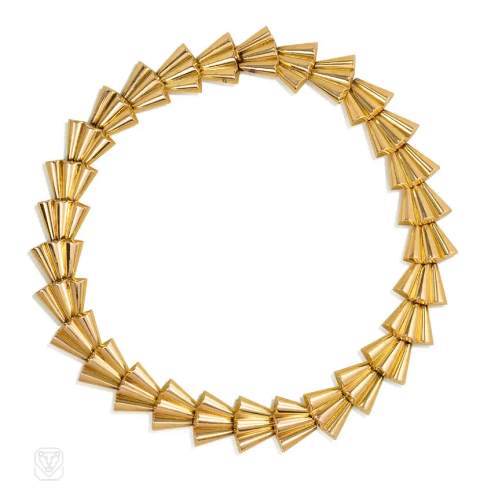 Women’s diamond necklaces-Retro gold scalloped link necklace, France