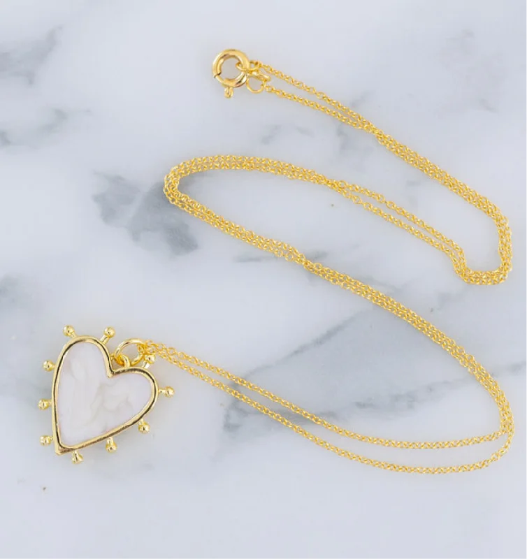 Women’s elegant pearl necklaces-Creamy Heart Necklace