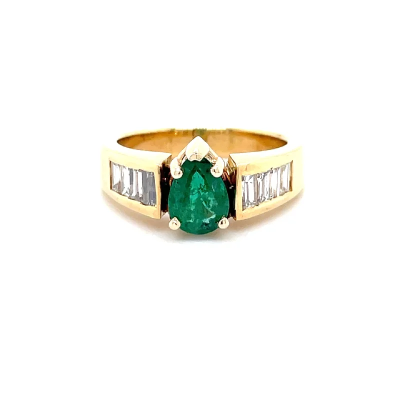 Women’s diamond band engagement rings-ESTATE 18KY Gold Pear Shaped Emerald Ring with Channel Set Baguette Diamonds