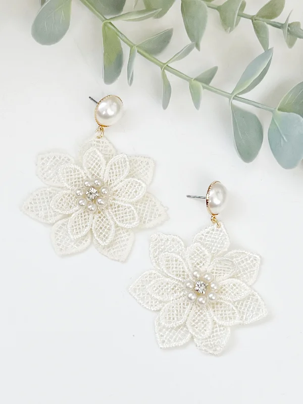 Women’s gold earrings-Gardenia Earrings