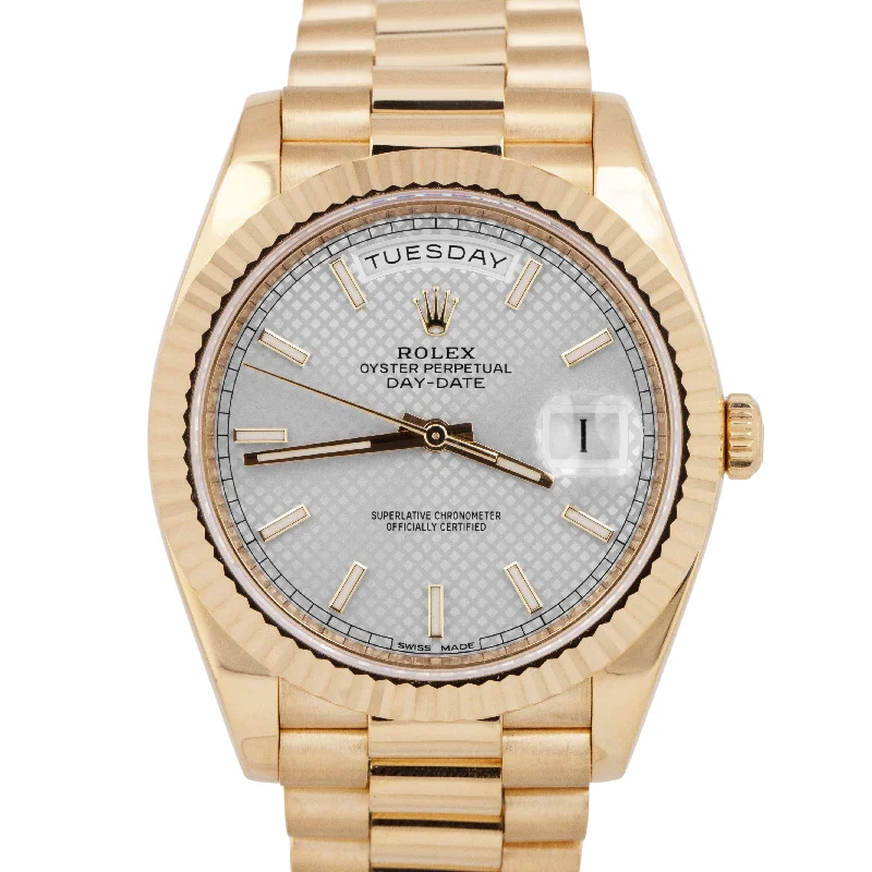 Unisex smart watches-MINT PAPERS Rolex Day-Date President 40mm Silver Motif 18K Gold Watch 228238 BOX