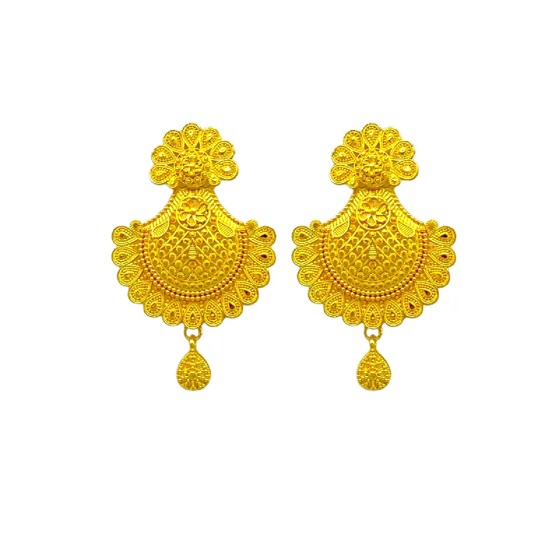 Women’s silver stud earrings-Gold Glamour Dangling  Earrings