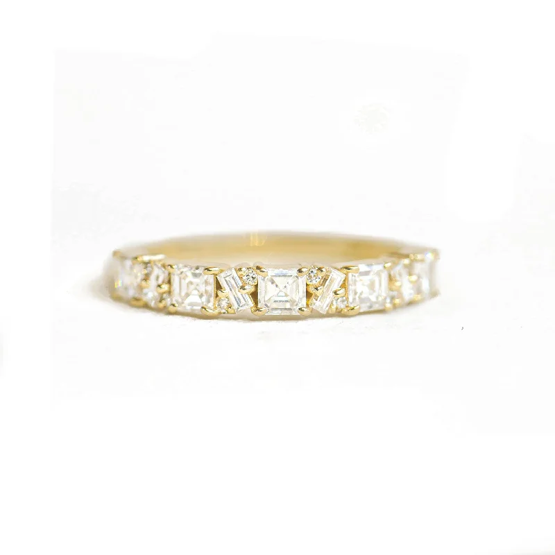 Women’s silver engagement rings-Asscher Cut Diamond Mosaic Confetti Band