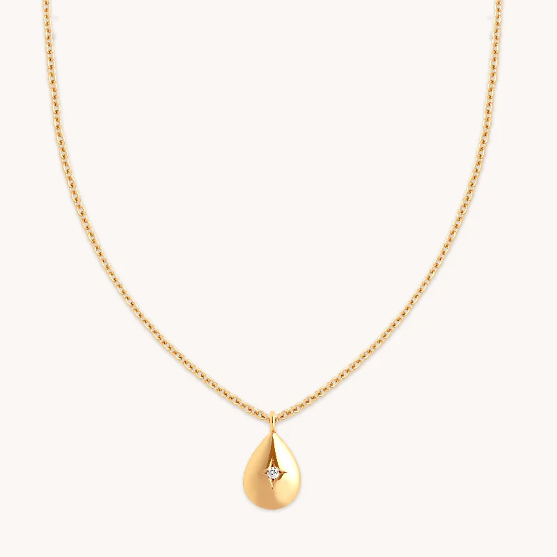 Women’s sleek gold necklaces-Pear Pendant Necklace in Gold