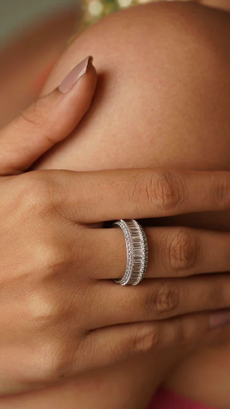 Women’s twisted rings-Diamond Baguette Band Ring