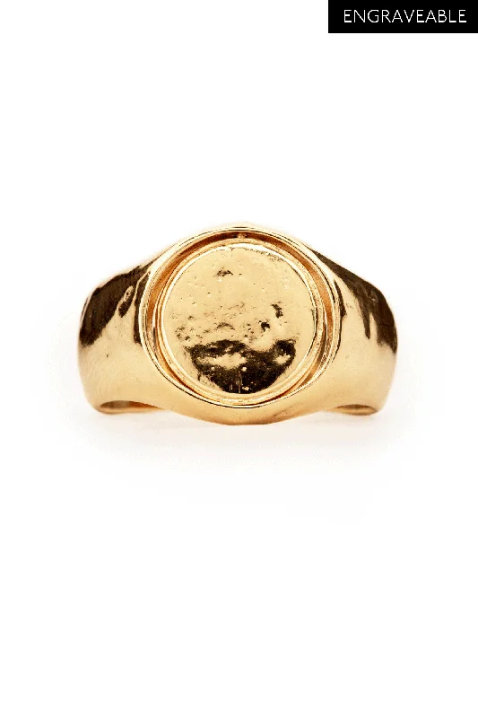 Women’s minimalist rings-Revolve Signet Ring Gold