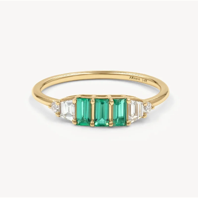 Women’s silver plated rings-Emerald Trinity Ring