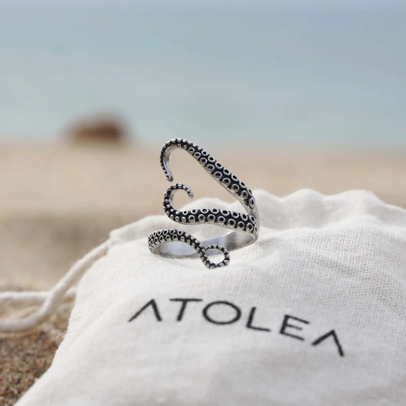 Women’s promise rings-Octopus Ring