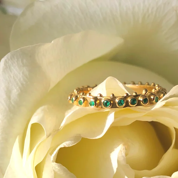 Women’s stunning diamond rings-BOHEME ETERNITY EMERALD END STACK RING